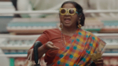 ‘தாய் கிழவி’ விமர்சனம் – அறிமுக இயக்குநருடன் சேர்ந்து ஹிட் கொடுத்தாரா ராதிகா?