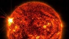 सोलर फ्लेअर म्हणजे काय? सूर्यावरच्या स्फोटाने भारतात आकाश लाल का झालं?
