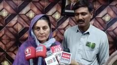 انڈین خاتون ’سربجیت کور‘ کی اپنے پاکستانی شوہر کے گھر واپسی: ’ہمیں پیار کرتے آٹھ سال ہو گئے تھے، یقین تھا کہ ہم ضرور ملیں گے‘