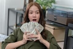 દક્ષિણ કોરિયાની ક્રિપ્ટોકરન્સી કંપનીએ તેના ગ્રાહકોને 40 અબજ ડૉલર કેવી રીતે આપી દીધા?