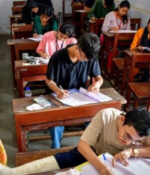 mumbai-students-write-a-maharashtra-boards-hsc-exam-at-an-examination-centre-at-nagpada--in-mumbai-274352383-16x9_0.jpg