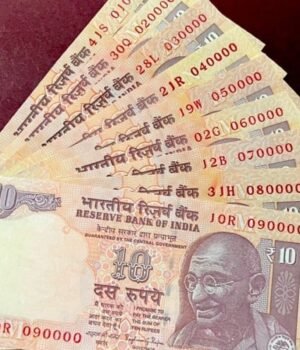 10_Rupee_Note_1763894510047_1763894514364_1774772060394.jpg