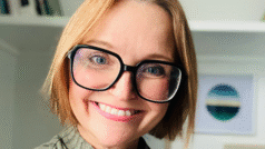 ਕ ੀ ਮੌਤ ਤੋ ਂ ਬਾਅਦ ਵ ੀ ਆਪਣਿਆ ਂ ਨਾਲ ਗੱਲ ਕਰਵਾਏਗ ਾ ਏਆਈ, ', ਡੈਥਬੋਟ', ਬਾਰ ੇ ਕ ੀ ਕਹਿੰਦ ੇ ਹਨ ਮਾਹਰ