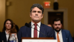 ایران کے خلاف جنگ پر اختلاف، مستعفی ہونے والے امریکی کاؤنٹر ٹیررازم کے سربراہ کا ٹرمپ سے تہران پالیسی تبدیل کرنے کا مطالبہ