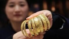 सोने और चांदी की क़ीमतों में उछाल के बाद अचानक भारी गिरावट का क्या कारण है?