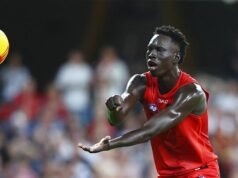 ', Pull his head in',: Hardwick calls out blazing Sun