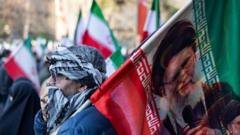 যুক্তরাষ্ট্র-ইসরায়েলের বিরুদ্ধে যুদ্ধে ‘মুসলিম বিশ্ব’ কেন ইরানের পাশে নেই?