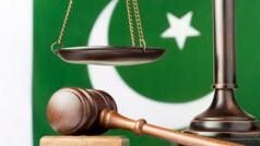 ’روسی ایجنٹ‘ کے ساتھ خفیہ معلومات شیئر کرنے کا الزام، پاکستانی وزارتِ دفاع کے چار اہلکاروں کو قید کی سزائیں