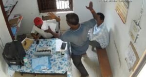 ଆର ଆଇଙ୍କୁ ମରଣାନ୍ତକ ଆକ୍ରମଣ , ନ୍ୟାୟ ପାଇଁ ବାଂଶଡା ଥାନା ଓ ମାଜିଷ୍ଟ୍ରେଟଙ୍କ ପାଖରେ ଦ୍ୱାରସ୍ତ