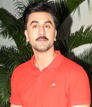 Ranbir-Kapoor-set-pictures-leaked.jpeg
