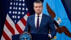 अमेरिका ने हिंद महासागर में टॉरपीडो से ईरान के युद्धपोत को डुबोने का किया दावा, श्रीलंका को 80 शव मिले