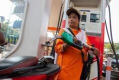 மத்திய கிழக்கு பதற்றம்: எண்ணெய் கிடைக்குமா என்பதை விட பெரிய கவலை இந்தியாவுக்கு உள்ளதா?