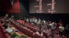 کیرالہ سٹوری 2 کی نمائش کے دوران سنیما ہال میں حلف لینے کا تنازع: ’سبزی لیں یا بال کٹوائیں، سب ہندوؤں سے کروائیں‘