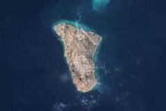 கார்க் தீவு: இரானின் இந்த தீவை அமெரிக்கா குறிவைப்பது ஏன்?