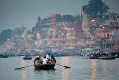 বারাণসীতে গঙ্গায় ইফতার, মাংসের হাড় ফেলার অভিযোগে ১৪ জন গ্রেপ্তার