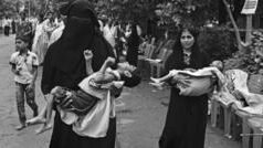 বিষাক্ত কীটনাশক থেকে যে বিপর্যয় নেমে এসেছিল কেরালা রাজ্যে, তারই কিছু ছবি