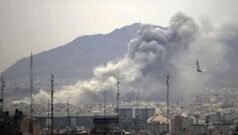 ইরানি শাসনব্যবস্থা এখনো যে কারণে ভেঙে পড়েনি – বিশ্লেষণ