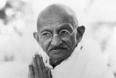 சாதி மறுப்பு திருமணத்தை அங்கீகரிக்க காந்தி எதிர்ப்பு – நான்கு வர்ணங்கள் பற்றி கூறியது என்ன?