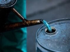 പാചകവാതക ക്ഷാമം: 40, 000 കിലോലിറ്റര് അധിക മണ്ണെണ്ണ സംസ്ഥാനങ്ങള്ക്ക ് നല്കാന് തീരുമാനിച്ച ് കേന്ദ്രം