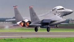 இரானில் அமெரிக்க போர் விமானம் சுட்டு வீழ்த்தப்பட்டது பற்றி அமெரிக்க ஊடகங்கள் கூறுவது என்ன?