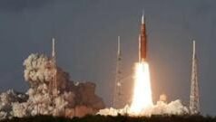 চাঁদের দিকে যাত্রা শুরু করেছে আর্টেমিস-২, মহাকাশযানের জীবন কেমন হয়?