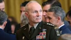 अमेरिका: ट्रंप प्रशासन ने आर्मी चीफ़ ऑफ़ स्टाफ़ को पद से हटाया