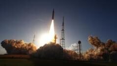 ஆர்டெமிஸ்2 : நிலவை நோக்கி வெற்றிகரமாக புறப்பட்டது நாசாவின் விண்கலம்