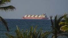 ईरान ने किया होर्मुज़ स्ट्रेट खोलने का एलान, ट्रंप बोले – ‘जारी रहेगी अमेरिकी नाकाबंदी’