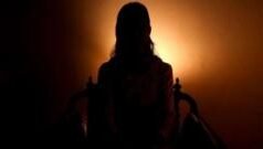 మహారాష్ట్ర: అశ్లీల వీడియోలతో బ్లాక్మెయిల్ కేసులో ట్విస్ట్, 121 వీడియోలు స్వాధీనం.. ఫిర్యాదుదారుడే అరెస్ట్