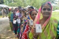 પશ્ચિમ બંગાળમાં પ્રથમ તબક્કા માટે ‘વિક્રમસર્જક મતદાન’ પાછળ ‘SIRનો ગભરાટ’ અને ‘આંકડાનો ખેલ’ કેટલી હદે પ્રેરક પરિબળો છે?