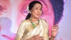 ‘ਆਸ਼ਾ ਭੋਸਲੇ ਇੰਡੀਆ-ਪਾਕਿਸਤਾਨ ‘ਚ ਵੰਡਣ ਵਾਲੀ ਸ਼ੈਅ ਨਹੀਂ’ – ਪਾਕਿਸਤਾਨ ਵਿੱਚ ਆਸ਼ਾ ਭੋਸਲੇ ਦੇ ਗਾਣਿਆਂ ‘ਤੇ ਹੋਏ ਇਤਰਾਜ਼ ’ਤੇ ਹਨੀਫ਼ ਦਾ ਵਲੌਗ