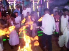 ଦହପାଣିଆରେ ମା’ ବାସୁଳିଙ୍କ ୧୦୩ ବର୍ଷର କଂଟାଫୋଡା ପରମ୍ପରା,ନିଆଁ ହୋଳା ଧରି ଅଂଟାରେ କଂଟା ଫୋଡି ନାଚନ୍ତି ପାଟୁଆ