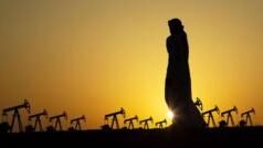 বিশ্বের অন্য যেকোনো অঞ্চলের চেয়ে মধ্যপ্রাচ্যে তেল, গ্যাস বেশি কেন?