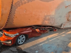 ബി എം ഡബ്ല്യു കാറിന് മുകളിലേക്ക് ടാങ്കർ ലോറി മറിഞ്ഞു; ഹൈക്കോടതി അഭിഭാഷകന് ദാരുണാന്ത്യം