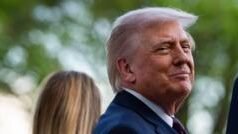 ईरानी मीडिया ने ट्रंप की होर्मुज़ नाकेबंदी की धमकी का ऐसे उड़ाया मज़ाक