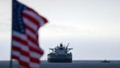 ముడి చమురు వ్యాపారం డాలర్లలోనే ఎందుకు జరుగుతుంది? డాలర్ ఆధిపత్యాన్ని సవాల్ చేసిన దేశాధినేతలకు ఏమైంది?