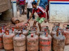 Govt allows states to double daily 5 kg LPG allocation for migrant workers