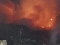 ഡല്ഹിയിലെ രോഹിണി മേഖലയില് വന് തീപിടിത്തം; കുടിലുകള് കത്തിനശിച്ചു, ദമ്പതികളും രണ്ട് വയസ്സുകാരി മകളും മരിച്ചു