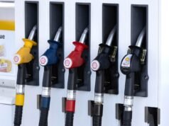 Australia agrees to provide Singapore with fresh fuel in a package.