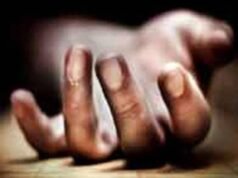 വൈക്കത്ത് എല്ഡിഎഫ് ഇലക്ഷന് കമ്മിറ്റി ഓഫീസില് വയോധികനെ ജീവനൊടുക്കിയ നിലയില് കണ്ടെത്തി