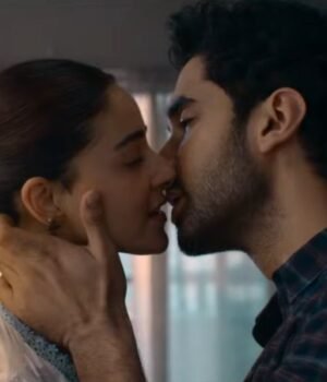 Chand-Mera-Dil.jpg