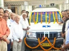 ବରିଷ୍ଠ ନାଗରିକ ମହାସଂଘକୁ ସମାଜସେବୀ ଧୀରେନ୍ଦ୍ର ସାହୁଙ୍କ ଆମ୍ବୁଲାନ୍ସ ଦାନ