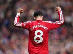 Fernandes equals the support record for the United victory